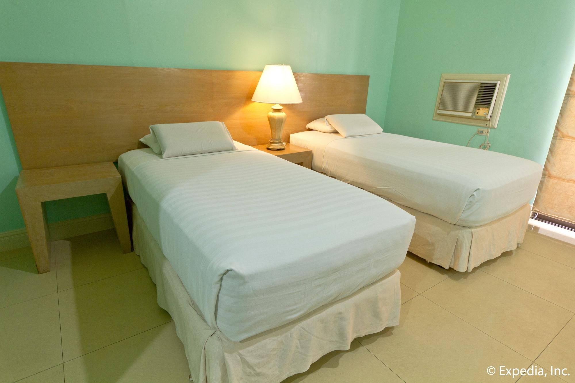 Crown Regency Residences Cebu - Quarantine Hotel מראה חיצוני תמונה